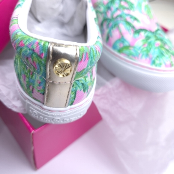New Lilly Pulitzer Women's Palm Print Slip-On Shoes - Green and Pink Sz … - Picture 6 of 8